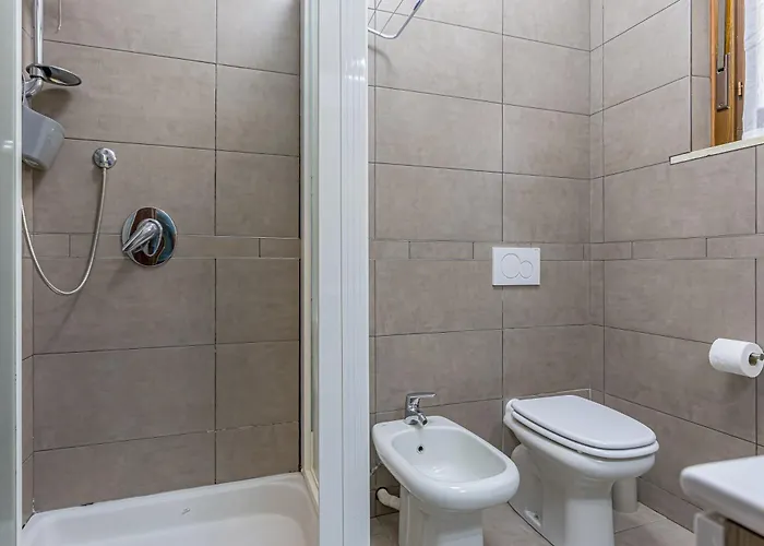 Aleph With Private Parking, Next Train Station * Como