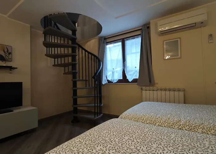 Aleph With Private Parking, Next Train Station