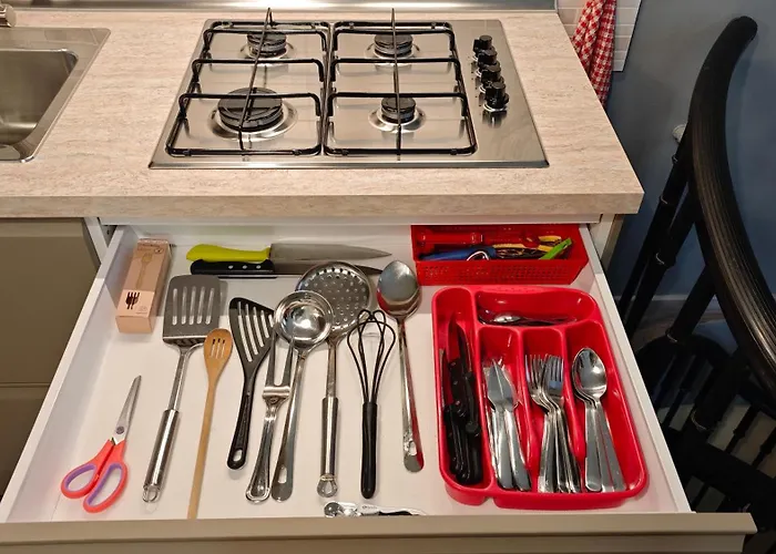 アパート Aleph With Private Parking, Next Train Station