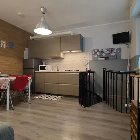 Aleph With Private Parking, Next Train Station Como