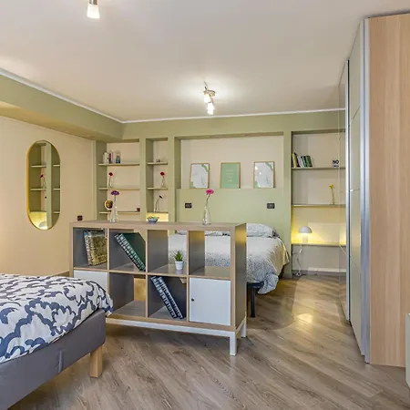 Apartment Aleph With Private Parking, Next Train Station *