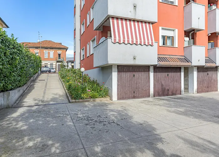 Apartment Aleph With Private Parking, Next Train Station